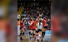 Taça Brasil de Vôlei começa no Moringão com times da elite