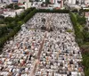 Cemitérios de Londrina funcionam sem licença ambiental