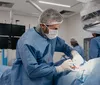 Hospital de Londrina realiza implante inédito de marcapasso