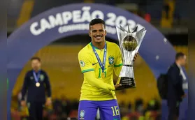 Alex Sandro é cortado da seleção e lateral do Cruzeiro é chamado