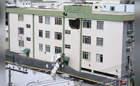 Avião bimotor cai e bate em prédio em Belo Horizonte