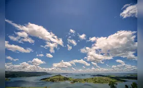Falta de transporte de passageiros isola polos turísticos no PR
