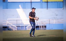 "Hora de separar os homens dos meninos", dispara Allan Aal