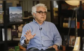 Milton Hatoum toma posse na Academia Brasileira de Letras