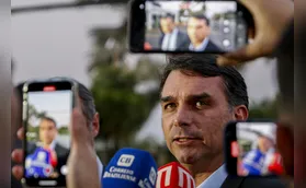 Áudio vazado atinge discurso anticorrupção de Flávio Bolsonaro