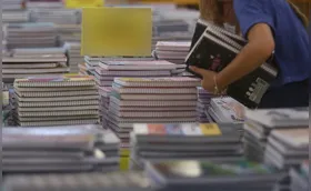 Prefeitura suspende entrega de cartões para material escolar