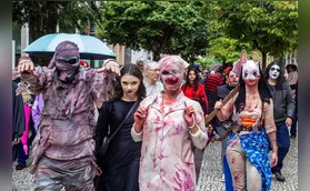 Zombie Walk deve reunir 35 mil pessoas no centro de Curitiba