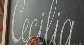 Cecília desbanca Helena e é o nome mais registrado em Londrina em 2025