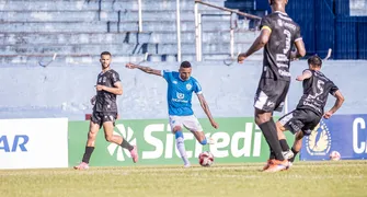 Londrina controla Galo Maringá e ganha sem sustos no Café