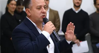 Prefeito de Cambé sofre acidente de trânsito, mas ‘passa bem’