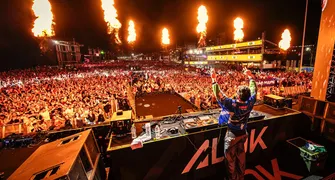 Show de Alok em Matinhos tem público gigante