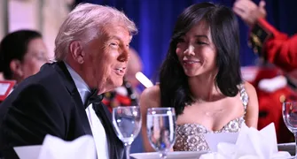 Trump é retirado de jantar com jornalistas após disparos