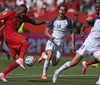 Canadá busca empate com a Bósnia na estreia