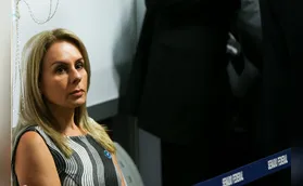 Diálogos revelam que mulher de Moraes enviou contrato a Vorcaro