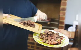 Empolgação com a Copa eleva em até 30% vendas de carnes e bebidas