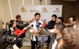 Tiago desconversa sobre denúncia: ‘Vamos falar do vôlei’