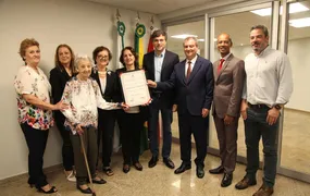 Diploma de Reconhecimento Público para indústria londrinense