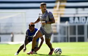 Londrina encaminha acerto com Willian Pottker