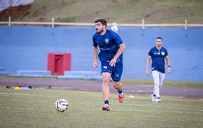 Para deixar a ZR, Londrina encara o Athletic no VGD