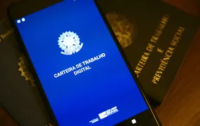 Paraná criou 734 mil vagas de emprego formais desde 2019