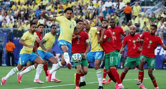 Brasil joga mal e empata com Marrocos na estreia da Copa