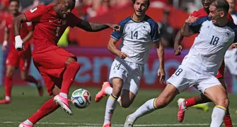 Canadá busca empate com a Bósnia na estreia
