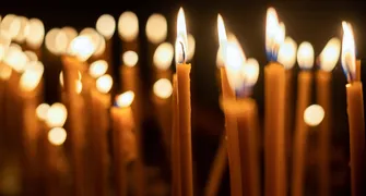 Cerimônia das Velas homenageia vítimas da Aids em Londrina nesta quinta