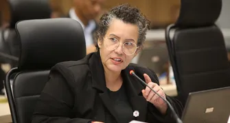 Câmara de Londrina julga nesta sexta (26) pedido de cassação de Anne Moraes