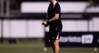 Corinthians recebe o Remo para manter reação no Brasileirão