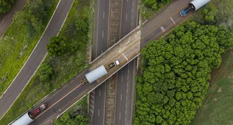 Do Paraná para o Brasil: como é a viagem das peças gigantes da indústria pesada