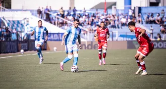 Em jogo de expulsões, Londrina perde do Vila no VGD