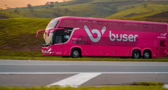 Empresas de ônibus tentam reverter liminar que liberou Buser no Paraná
