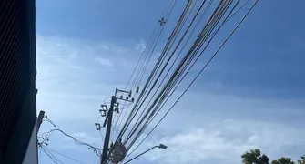 Força-tarefa vai remover cabos aéreos de postes em Londrina