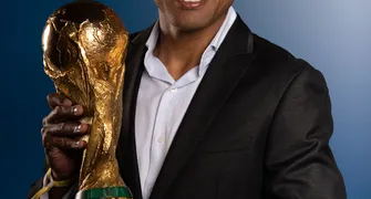 Kléberson é internado com dores no peito