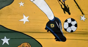 Londrina fica mais verde e amarela conforme Brasil avança na Copa