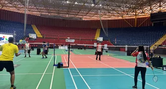 Londrina recebe 62 atletas para campeonato de parabadminton