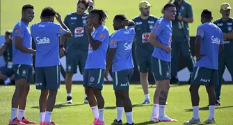 Movimentação em treino indica possíveis mudanças no Brasil