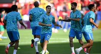 Sem Raphinha, Martinelli pode ser opção: "Professor decide"