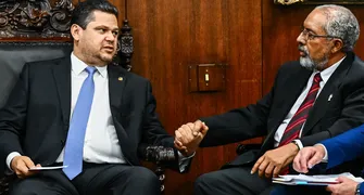 Senado analisará fim da escala 6x1 de forma técnica e sem atropelos, afirma Alcolumbre