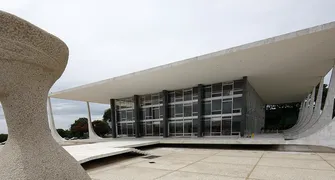 Supremo adia julgamento sobre uberização