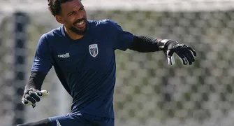 Uruguai tenta vitória diante da sensação Cabo Verde