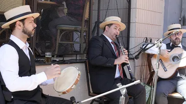 Integrantes do Clube do Choro de Londrina: grupo musical que faz apresentações em vários espaços públicos faz concerto no Teatro Ouro Verde