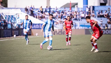 O Tubarão voltou a decepcionar a torcida no VGD e está em situação complicada na Série B