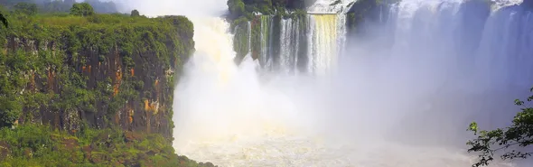 Imagem ilustrativa da imagem Acidente com embarcação em Foz do Iguaçu deixa 1 morto