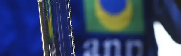 Imagem ilustrativa da imagem Adição de etanol na gasolina pode subir de 30% para 32%
