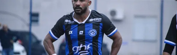 Imagem ilustrativa da imagem Ex-atacante do Athletico-PR é morto em SC