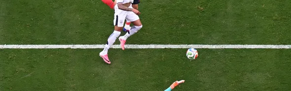 Imagem ilustrativa da imagem Inglaterra vence Panamá (2-0) e avança aos 16-avos da Copa em 1º do Grupo L