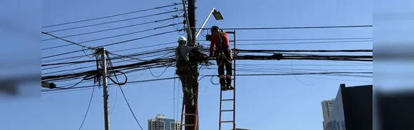 Imagem ilustrativa da imagem Mais de meia tonelada de cabos são retirados da avenida Higienópolis