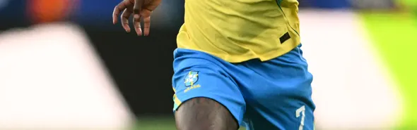 Imagem ilustrativa da imagem Vini Jr faz alerta após estreia do Brasil: "Precisamos melhorar"
