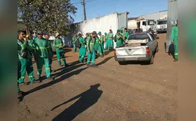Trabalhadores paralisam coleta de lixo em Londrina e Ibiporã